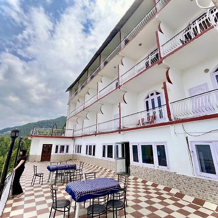 Sparkle Star Resort Khajjiar Exterior photo